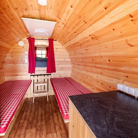Holiday park U Kukacku Horni Plana
